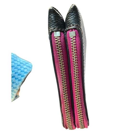 Coach Brown Signature Wristlet with Pink Trim and Gold Plaque - Picture 5 of 7